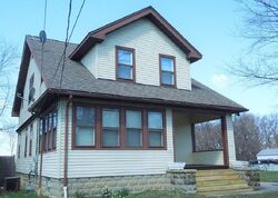Pre-foreclosure in  Suder Ave Toledo, OH 43611