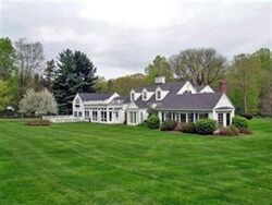 Pre-foreclosure in  Metcalf Rd Willoughby, OH 44094