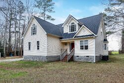 Pre-foreclosure in  Day Ln Selma, NC 27576