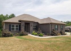 Pre-foreclosure in  Long View Dr Franklinton, NC 27525