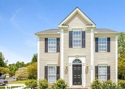Pre-foreclosure in  Silverberry Ct Charlotte, NC 28214