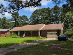  Beechwood Shores Dr, Moyock NC