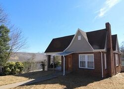  Hill St Nw, Lenoir NC