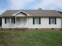 Pre-foreclosure in  Weldon Ln Thomasville, NC 27360