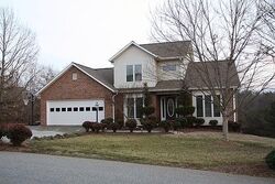 Pre-foreclosure in  Par Dr Granite Falls, NC 28630