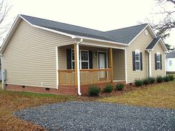 Pre-foreclosure Listing in S Ayersville Rd MAYODAN, NC 27027