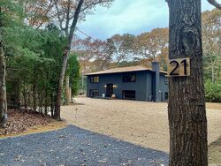  Bathgate Rd, Wainscott NY