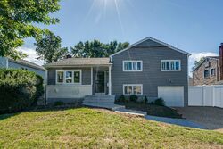 Pre-foreclosure in  Marin Ln East Meadow, NY 11554