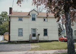 Pre-foreclosure in  Washington Ave Oneida, NY 13421