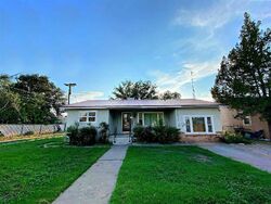 Pre-foreclosure in  S Montana Ave Roswell, NM 88203