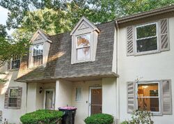 Pre-foreclosure in  Hartley Ct Sicklerville, NJ 08081