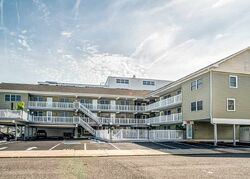 Pre-foreclosure in  Atlantic Ave Unit 306 Wildwood, NJ 08260