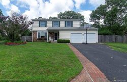 Pre-foreclosure in  Quail Hill Dr Lanoka Harbor, NJ 08734