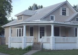 Pre-foreclosure in  Morrill Ave Lincoln, NE 68507