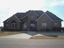 Pre-foreclosure in  Ponderosa Dr Grand Island, NE 68803