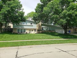 Pre-foreclosure in  7th St Aurora, NE 68818
