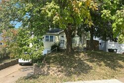 Pre-foreclosure in  Valley St Omaha, NE 68124