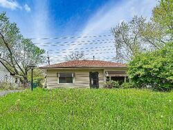 Pre-foreclosure in  Bridgevale Ave Saint Louis, MO 63138
