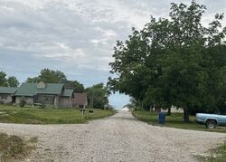  E Broadway St, Breckenridge MO