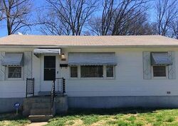 Pre-foreclosure in  Washington Ave Saint Louis, MO 63134