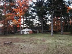  Beverly Dr, Columbus MS