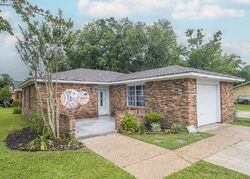 Pre-foreclosure in  E Angela Cir Gulfport, MS 39503