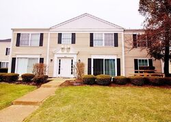  Bloomfield Village , Auburn Hills MI