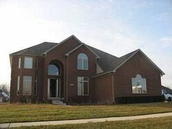 Pre-foreclosure in  Merganser Dr Clinton Township, MI 48038