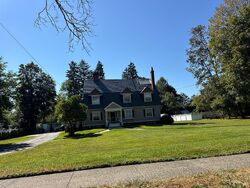 Pre-foreclosure in  Andover St Lowell, MA 01852