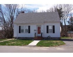Pre-foreclosure in  Lincoln St Methuen, MA 01844