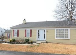 Pre-foreclosure in  Yarmouth Ln Crofton, MD 21114