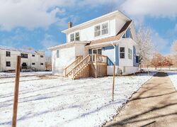 Pre-foreclosure in  Southwestern Pkwy Louisville, KY 40212