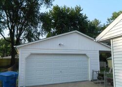 Pre-foreclosure in  Briarcliff Ct Pekin, IL 61554