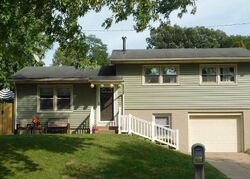 Pre-foreclosure in  8th St W Rock Island, IL 61201