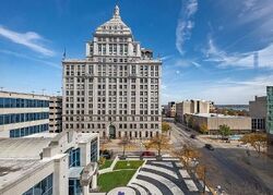 Pre-foreclosure in  Sw Jefferson Ave Peoria, IL 61602