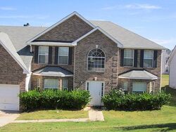 Pre-foreclosure in  Creekside Rd Jonesboro, GA 30236