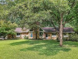 Pre-foreclosure in  Sioux Ct Jonesboro, GA 30236