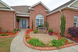 Pre-foreclosure in  Dora Ln Byron, GA 31008