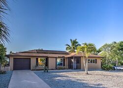 Pre-foreclosure in  Washington Ct Fort Myers Beach, FL 33931