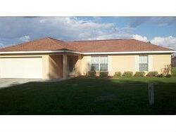 Pre-foreclosure in  Nw 45th Ct Ocala, FL 34482