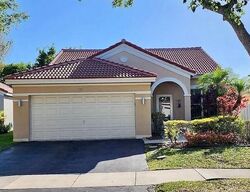  Sand Creek Cir, Fort Lauderdale FL