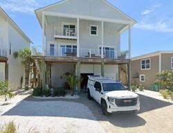 Pre-foreclosure in  Coquina Ln Englewood, FL 34223