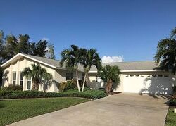 Pre-foreclosure in  Se 12th Ave Cape Coral, FL 33904