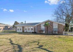 Pre-foreclosure in  Frank Reeder Rd Pensacola, FL 32526