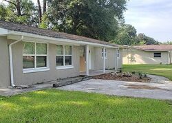 Pre-foreclosure in  Ne 22nd Ave Ocala, FL 34479