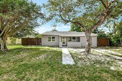 Pre-foreclosure in  Sunrise Blvd Delray Beach, FL 33484