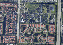 Pre-foreclosure in  Hemlock Dr Palm Beach Gardens, FL 33410