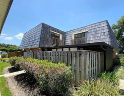 Pre-foreclosure in  Poplar Ave Leesburg, FL 34748