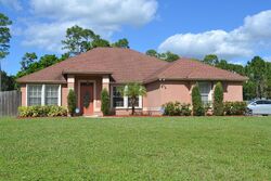 Pre-foreclosure in  75th Ln N West Palm Beach, FL 33412