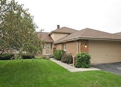Pre-foreclosure in  192nd St Lansing, IL 60438